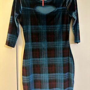 Boohoo Blue and Maroon Velvet Plaid Quarter Sleeve Dress